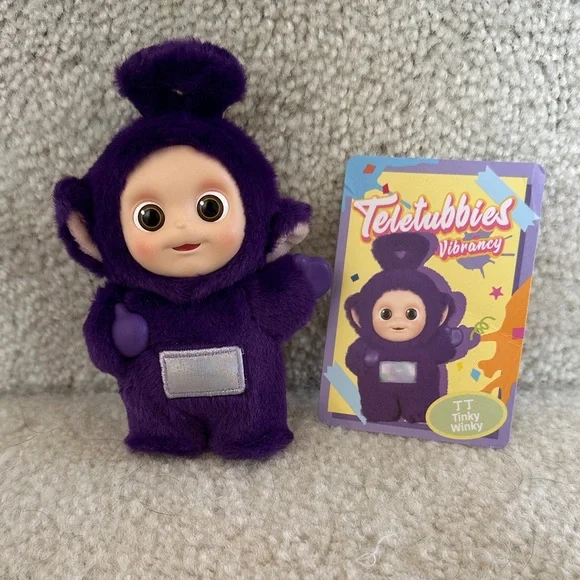 POP MART Vibrancy Teletubbies Figurine - Tinky Winky - Picture 3 of 13